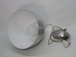 LUMINÁRIA, um (1) lustre de teto para um lume, contemporâneo, cúpula metálica na forma de campanula, parte elétrica não testada.