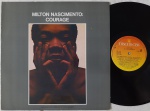Milton Nascimento  Courage LP 80's PROMO Excelente estado. Gravadora CBS 80's Promo. Capa e disco em excelente estado.
