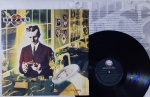 Tesla  Psychotic Supper LP Brasil 1991 Encarte Hard Rock Excelente estado. Gravadora Geffen 90's. Inclui encarte. Disco e capa em excelente estado.