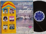 Everybody's Goin' Surfin' LP Brasil 1963 Mono Rock Muito bom estado. Rara compilação Surf / Rock 60's Gravadora Fermata Mono. Capa e  Disco em muito bom estado.