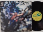 Pink Floyd  Obscured By Clouds LP Brasil Bom Estado. Gravadora Harvest 70's. Capa em bom estado, com discretos desgastes. Disco em b om estado com riscos superficiais.