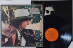 BOB DYLAN "Desire" LP+ Encarte Pop Rock 1976 BRASIL Disco em muito bom estado. Gravadora CBS 70's inclui encarte. Disco em muiot bom estado. Capa em estado regular com danos na frente, falta uma parte.
