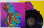 NEW ORDER "Technique" LP 1989 Brasil Muito bom estado. Gravadora Warner 80's. Disco em muito bom estado. Capa em muito bom estado , com amassos. Inclui encarte.pequena marca de caneta no encarte.