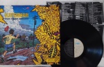 Scatterbrain  Here Comes Trouble LP Brasil 1990 PROMO Encarte Excelente estado. Gravadora Epic 90's. Disco e capa em excelente estado. Inclui encarte.