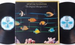 Stevie Wonder's Original Musiquarium I 2xLP Brasil Gatefold 1982 Muito bom estado. Album duplo Gravadora Motown 80's. Capa em muito bom estado. Disco 1 em bom estado com riscos superficiais. Disco 2 em muito bom estado.