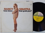 Nancy Sinatra  How Does That Grab You? LP 60's IMPORT USA Beat Rock Muito bom estado. LP original americano 60's. Capa e disco em muito bom esatdo.