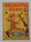 Revista Recruta Zero n.º 8 desgastes na borda - paginas amareladas do tempo, em bom estado.