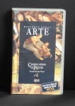 COLECIONISMO - Rara fita VHS com História da arte na caixa original.