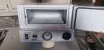 Máquina esterilizadora de para cutelaria. No estado sem testagem.