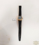 Relogio Feminino Jean Vernier Pulseira Couro. Nescessita Bateria. e reparo  Medida: 22 cm comprimento,