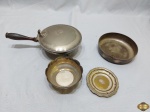Lote diverso, composto de papa migalha, petisqueira, salva e bowl em prata 90. Medindo o papa migalha 15cm de diâmetro x 8cm de altura.
