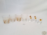 Lote de 7 copos variados em cristal. sendo 3 para licor  e 4 para aperitivo .Medida:6cm x 7 cm altura e 3 de 4 cm x 9 cm altura