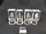 4 Enfeites em Bloco de Vidro cRepresentando Imagens Religiosas. Medida: 8 cm x 4 cm