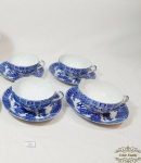 Jogo de 4 Xicaras de Café Porcelana Casca de Ovo Azul e branca. Medida:Xicaras 4,5 cm altura x 8,5 cm diametro e Pires 13 cm diametro