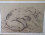 Roberto Burle Marx - "Nu feminino". Desenho a carvão, assinado no canto inferior direito, medindo 31x46cm.