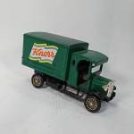 Knorr - Lindo Caminhão Dennis Delivery Van com tema da Knorr - Fabricado pela Corgi, acredito que na escala 1/50. Mede 9cm de comprimento. As rodas giram livremente.