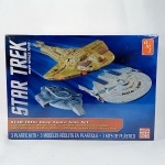 Star Trek - Plastimodelismo - Kit com 3 modelos de naves em plástico na escala 1/2500 - Nível 2 de habilidade.