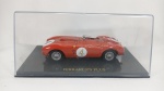 Ferrari 375 Plus - Carro miniatura escala 1/43 Ferrari Collection. Caixa e base originais. Carro de coleção em metal com partes em plástico injetado. Fabricado pela IXO