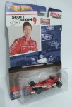 Miniatura Hot Wheels Izod Indycar Series  Scott Dixon - #9  escala 1:64 - item de coleção na cartela lacrada