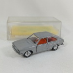 VW Volkswagen Passat TS - Brinquedos REI - Brinquedo antigo fabricado no brasil na caixa original. Com catálogo. As rodas giram livremente e as portas abrem. Escala 1/66
