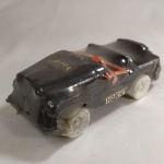 BRINQUEDO ANTIGO - Plástico BOLHA ou SOPRADO. JIPE / JEEP DA POLÍCIA marca TRES REIS, lacrado de fábrica (Nunca brincado). Mede aprox. 16cm de comprimento. 