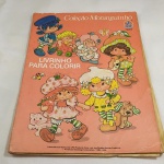 BRINQUEDO ANTIGO - LIVRINHO PARA COLORIR da Coleção MORANGUINHO da ESTRELA. Algumas páginas já foram rabiscadas pela criança.