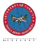 Militaria - Raro bordado da FAB, relativo aos Veteranos da Base Aérea de São Paulo (Cumbica), onde hoje em dia está construído o Aeroporto Internacional de Guarulhos, no Bairro de Cumbica. O bordado mostrando a o avião B-25, um dos aviões operados nesta Base Aérea. Patch em excelente estado de conservação, medindo 7,6 cm de diâmetro. Material raro.