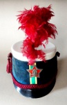 Militaria - Barretina do modelo 1852, usada pelo Colégio Militar (Brasil). Barretina antiga, dos anos 50 em muito bom estado de conservação (levando-se em conta os mais de 60 anos da peça. Esse modelo de barretina ainda se encontra em uso nos Colégios Militares, mas o exemplar em leilão é uma peça antiga.