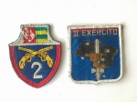 MILITARIA - Lote com duas insígnias bordadas do 2° Batalhão de Polícia do Exército de São Paulo