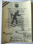 MILITARIA - Lote com dois impressos referentes à Revolução de 1932, sendo um deles cópia autenticada em tabelião de Certificado de Participação na Revolução e o outro um volante da guarda Civil de São Paulo com poema de Guilherme de Almeida.