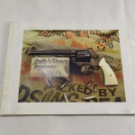Catálogo dos Revolveres SMITH & WESSON 1900 com 70 páginas. Reimpressão feita nos Estados Unidos da América pela Cornell Publications.