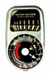 Colecionismo/fotografia - Antigo fotômetro Weston Master III (made in USA). Modelo anos 50/60. Por ser um fotômetro antigo, de selênio (que não usa bateria) a sua vida útil já se esgotou, não sendo mais possível a sua utilização para a fotografia. Peça de coleção.