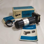 DUPLICADOR DE SLIDES (Panagor Zoom Slide Duplicator for 35mm SLR Câmeras), na caixa original e Manual. Acompanha um adaptador para Máquina Fotográfica PENTAX 35 mm.
