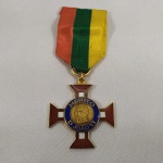 CONDECORAÇÃO - MEDALHA ORDEM DO MÉRITO D. JOÃO VI com Fita. Medalha uni facial.