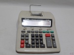 Calculadora de mesa da marca Sheng printing calculadora, modelo ka-9899. Funcionando, não acompanha bobina.
