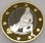 6 SEX EUROS - É UMA MOEDA FANTASIA QUE POSSUI 34 MODELOS COM POSIÇÕES SEXUAIS DIFERENTES... É BIMETÁLICA E TEM 31,0 mm ...O OUTRO LADO DA MOEDA É IGUAL EM TODOS OS MODELOS E TEM VALOR FICTÍCIO DE " 6 SEXO EUROS " É UMA PEÇA EXÓTICA QUE VALE APENA TER " UMA " EM SUA COLEÇÃO ...