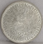 KM#112  ANTIGA MOEDA DE PRATA DA ALEMANHA OCIDENTAL 5 MARCOS ANO DE 1974-D PEÇA CUNHADA EM " MUNIQUE " SOBERBA PRATA 625  PEÇA COM 29,0 mm E COM 11,2 g