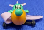 BRINQUEDOS E HOBBIES - PEQUENO AVIÃO EM PLÁSTICO " PERSONAGEM A CLASSIFICAR "  4,0 cm