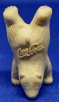 BRINQUEDOS E HOBBIES - ENFEITE PARA LÁPIS --- URSO COCA COLA 3,5 cm TIPO BORRACHA