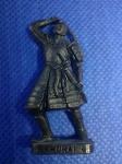BRINQUEDOS E HOBBIES - ANTIGO SOLDADINHO DE CHUMBO KINDER OVO ( SAMURAI 4 ) PEÇA COM 4,0 cm