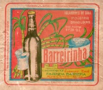 ANTIGO RÓTULO " AGUARDENTE DE CANA - BARREIRINHA " PRODUZIDA E ENGARRAFADA POR FRANCISCO NACIF ... FAZENDA BARREIRA - MINAS  DIMENSÃO 12,8 x 11,5 cm