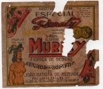 ANTIGO ROTULO " AGUARDENTE DE CANA - MURICY " FÁBRICA DE BEBIDAS SENHOR DO BOMFIM DE JOÃO BATISTA DE REZENDE /  ARACAJU - SERGIPE PEÇA APRESENTA DESGASTES DO TEMPO DIMENSÃO 12,7 x 11,3 cm