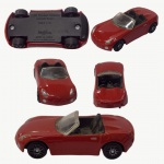 MAISTO - 2006 PONTIAC SOLSTICE ESCALA 1/64  PEÇA EM METAL MUITO BEM CONSERVADA