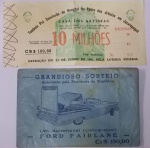 DOIS BILHETES DE LOTERIA " GRANDIOSO SORTEIO AUTORIZADO PELO PRESIDENTE DA REPÚBLICA " DATADO DE 22 DE JUNHO DE 1960 + ENVELOPE ONDE MENCIONA UM DOS PRÊMIOS " FORD FAIRLANE " VALOR DO BILHETE CR$ 100,00