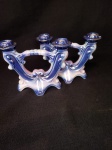 LINDO PARA DE CANDELABROS EM TOM AZUL / ROSA PEROLADO, MEDE 12 cm x 16 cm PERFEITO