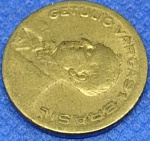 V#181c  ANTIGA MOEDA DO BRASIL ( REPÚBLICA ) 10 CENTAVOS ANO DE 1945 PEÇA BEM CONSERVADA COM VARIAÇÃO: REVERSO HORIZONTAL PARA DIREITA