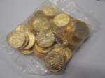 V#523 === SACHÊ LACRADO CONTENDO 50 MOEDAS DO BRASIL *** 25 CENTAVOS DO ANO DE 2015 ( C M B ) PEÇAS FC
