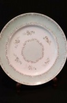 DELICADÍSSIMO PRATO DE BOLO PINTADO A MÃO " PORCELANA SCHMIDT " COM DIÂMETRO DE 33,0 cm  PERFEITO