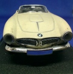 BRINQUEDOS E HOBBIES - MODELO PARA COLECIONADOR BMW507 EM METAL E PLÁSTICO, NÃO CONTEM A CAPSULA DE ACRILICO, SOMENTE A BASE CARRINHO COM 9,7 cm