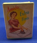 ANTIGA CAIXA LACRADA CONTENDO PÓ DE AMIGO EXTRA FINO ( PÓ PARA ENGOMAR A ROUPA AO PASSAR " MARCA " M A T A R A Z Z O "  SÃO PAULO DIMENSÃO DA CAIXA 4,5 x 6,5 x 9,0 cm
